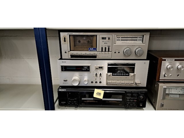 3 cassettedecks sharp, philips, en sony - afbeelding 1 van  1