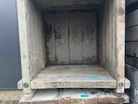 3 composieten bloembakken - afbeelding 1 van  2