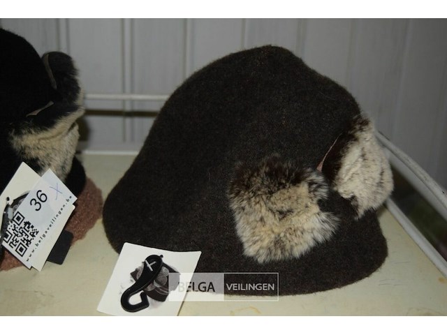 3 dameshoeden - afbeelding 2 van  3