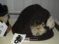 3 dameshoeden - afbeelding 2 van  3