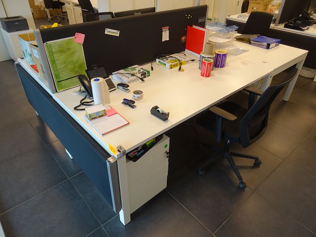 3-delig bureaeiland + 3x bureaustoel - afbeelding 1 van  9