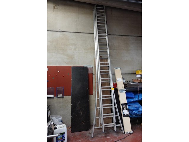 3-delige alu ladder altus - afbeelding 1 van  3