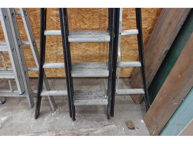 3-delige alu ladder - afbeelding 2 van  3