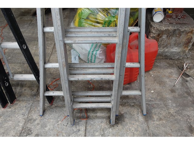 3-delige alu ladder - afbeelding 2 van  3