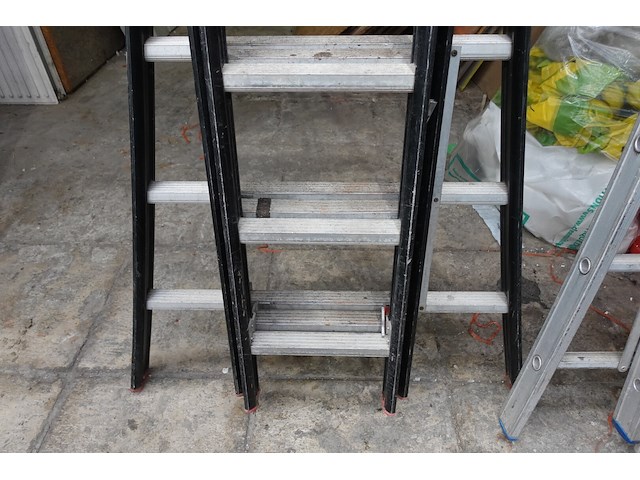 3-delige alu ladder - afbeelding 2 van  3