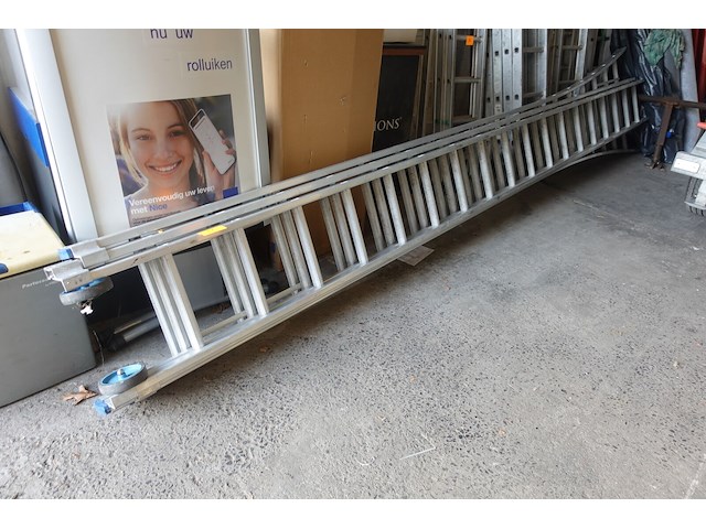3-delige alu ladder - afbeelding 1 van  4