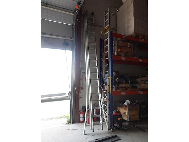 3-delige alu ladder - afbeelding 1 van  2