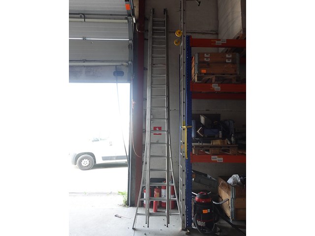3-delige alu ladder - afbeelding 2 van  2