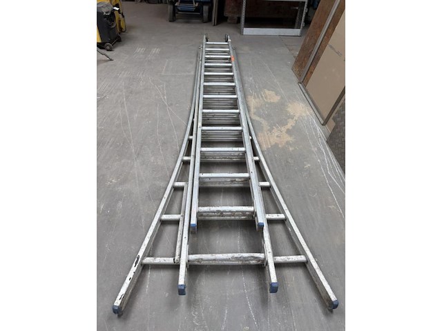 3 delige alu ladder - afbeelding 1 van  2