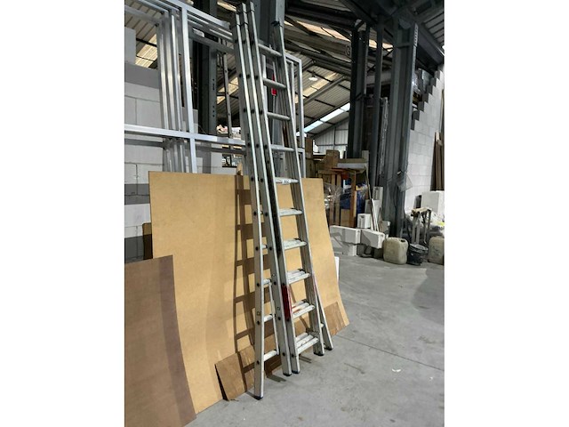 3 delige alu schuifladder - afbeelding 3 van  3