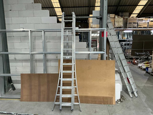 3 delige alu schuifladder - afbeelding 3 van  3