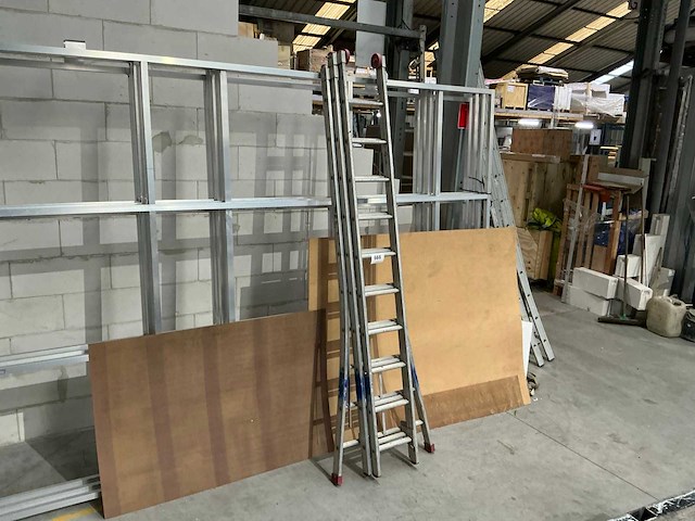 3 delige alu schuifladder - afbeelding 2 van  3