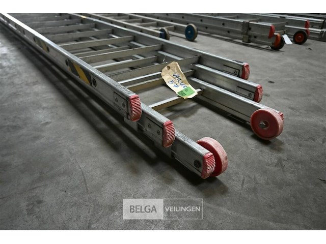 3-delige aluminium ladder - afbeelding 3 van  3