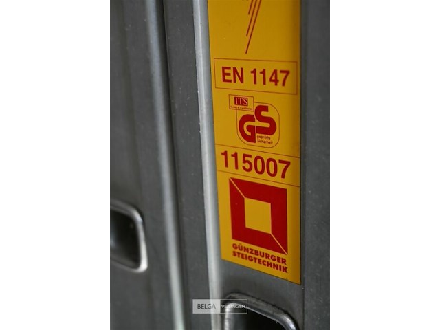 3-delige aluminium ladder - afbeelding 4 van  4
