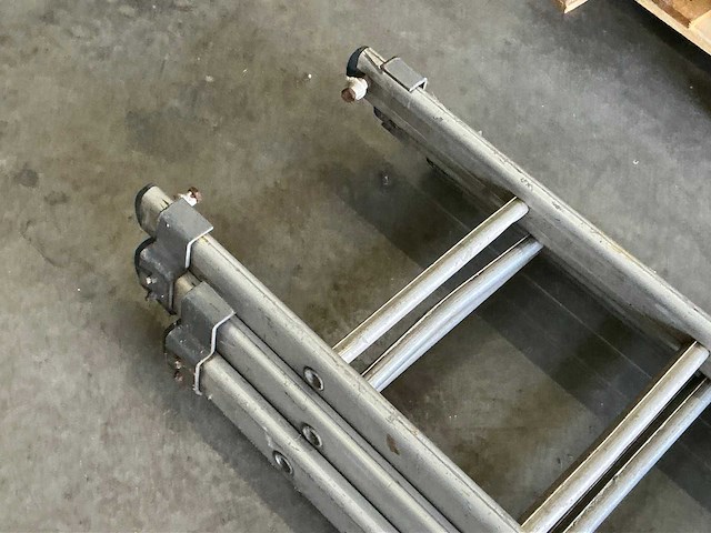 3-delige ladder - afbeelding 3 van  3