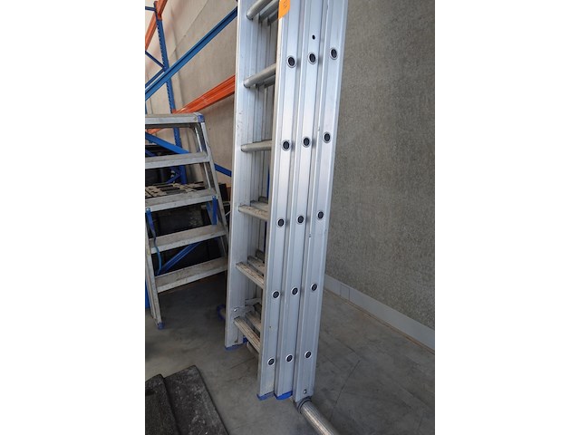 3 delige ladder - afbeelding 4 van  5