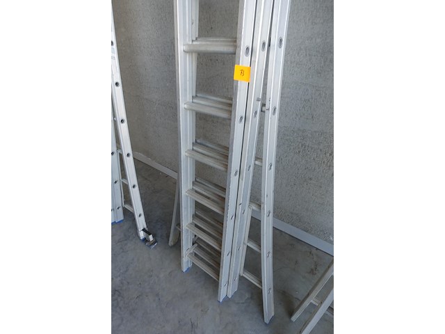 3 delige ladder - afbeelding 3 van  5