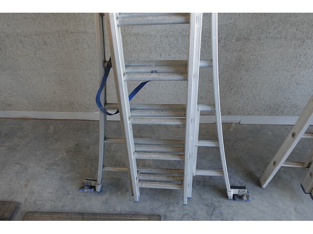 3 delige ladder - afbeelding 3 van  6