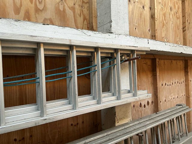 3-delige schuifladder - afbeelding 4 van  4