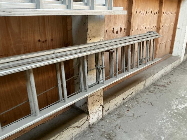 3-delige schuifladder - afbeelding 5 van  6