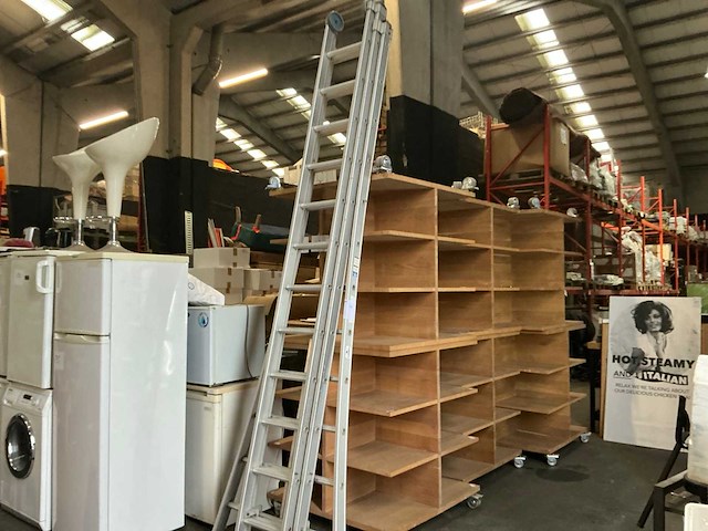 3-delige schuifladder - afbeelding 1 van  2