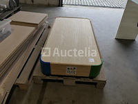 3-deurs garderobe + speeltafel - afbeelding 1 van  6