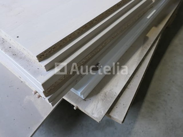 3-deurs garderobe + speeltafel - afbeelding 3 van  6