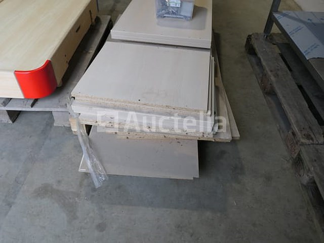 3-deurs garderobe + speeltafel - afbeelding 5 van  6