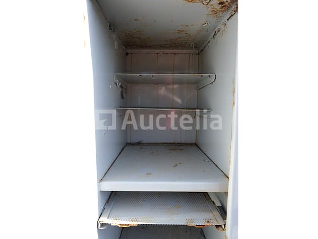 3-deurs metalen kast - afbeelding 8 van  11