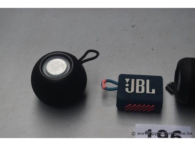 3 div bluetooth speakers wo jbl, zonder kabels, werking niet gekend - afbeelding 3 van  3