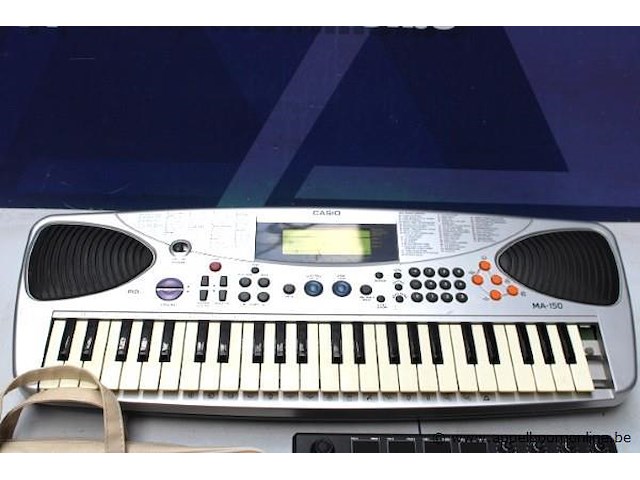 3 div elektron muziekapparaten, werking niet gekend, zonder kabels - afbeelding 2 van  4