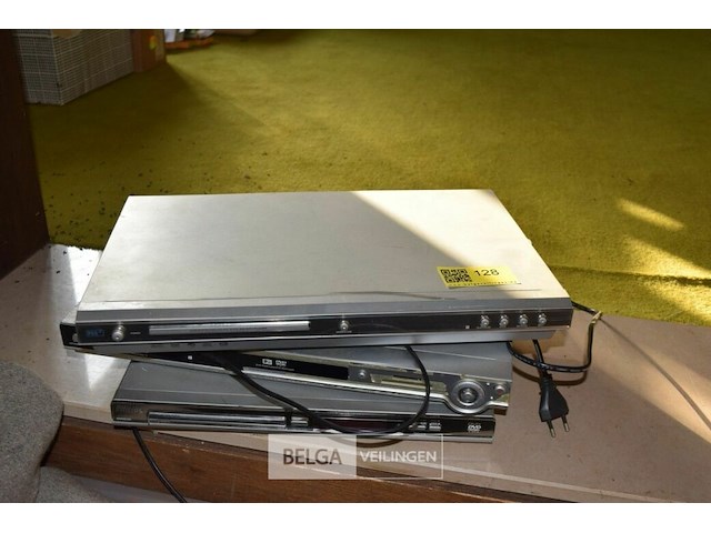 3 div elektronica - afbeelding 1 van  3