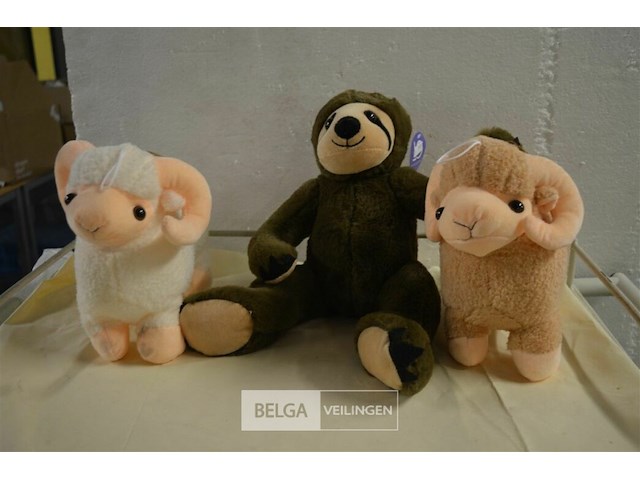 3 div soorten knuffels - afbeelding 1 van  4