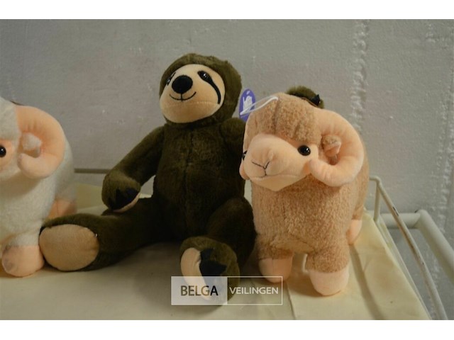 3 div soorten knuffels - afbeelding 2 van  4