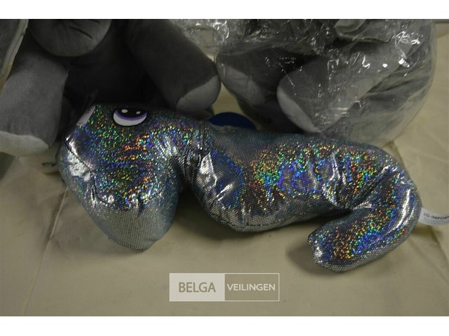 3 div soorten knuffels - afbeelding 2 van  3