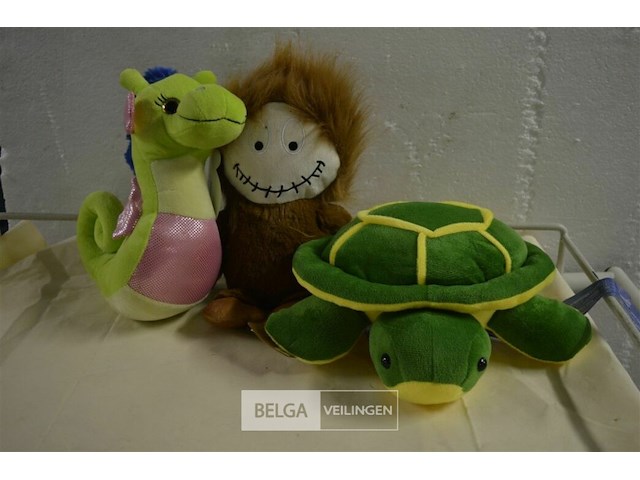 3 div soorten knuffels - afbeelding 1 van  3