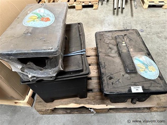 3 div. vijverbakken - afbeelding 1 van  3