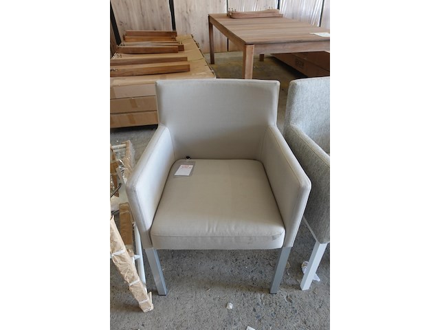3 diverse armstoelen manutti - afbeelding 4 van  5
