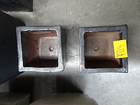 3 diverse bloempotten - afbeelding 3 van  5