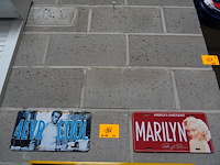 3 diverse bordjes - afbeelding 1 van  4