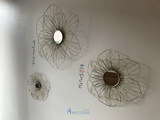 3 diverse decoratiestukken - afbeelding 1 van  2