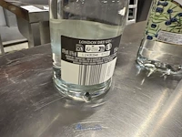 3 diverse flessen gin - afbeelding 3 van  7