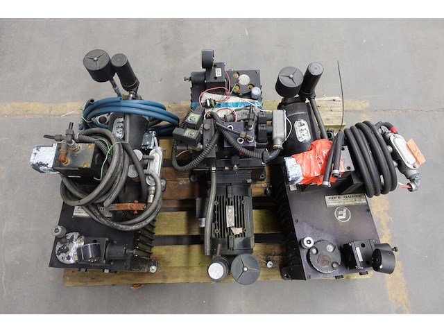 3 diverse hydroliekgroepen - afbeelding 12 van  12