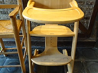 3 diverse kinderstoelen - afbeelding 2 van  4