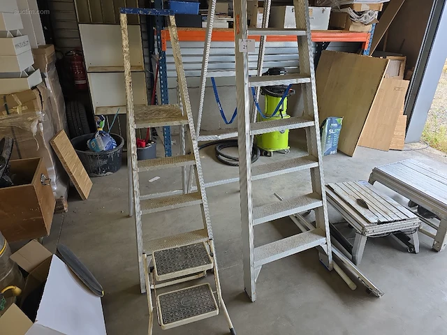 3 diverse ladders - afbeelding 1 van  3