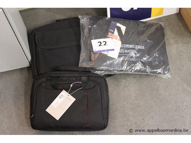 3 diverse laptoptassen - afbeelding 1 van  1