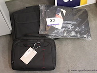 3 diverse laptoptassen - afbeelding 1 van  1