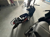 3 diverse motor motorfietsen - afbeelding 5 van  7