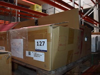 3 diverse omvormers, wo. solaredge, se4000h - rwmbnbf54, werking niet gekend - afbeelding 1 van  2