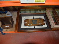 3 diverse spiegels, 2 wandversieringen, kapstok - afbeelding 2 van  5